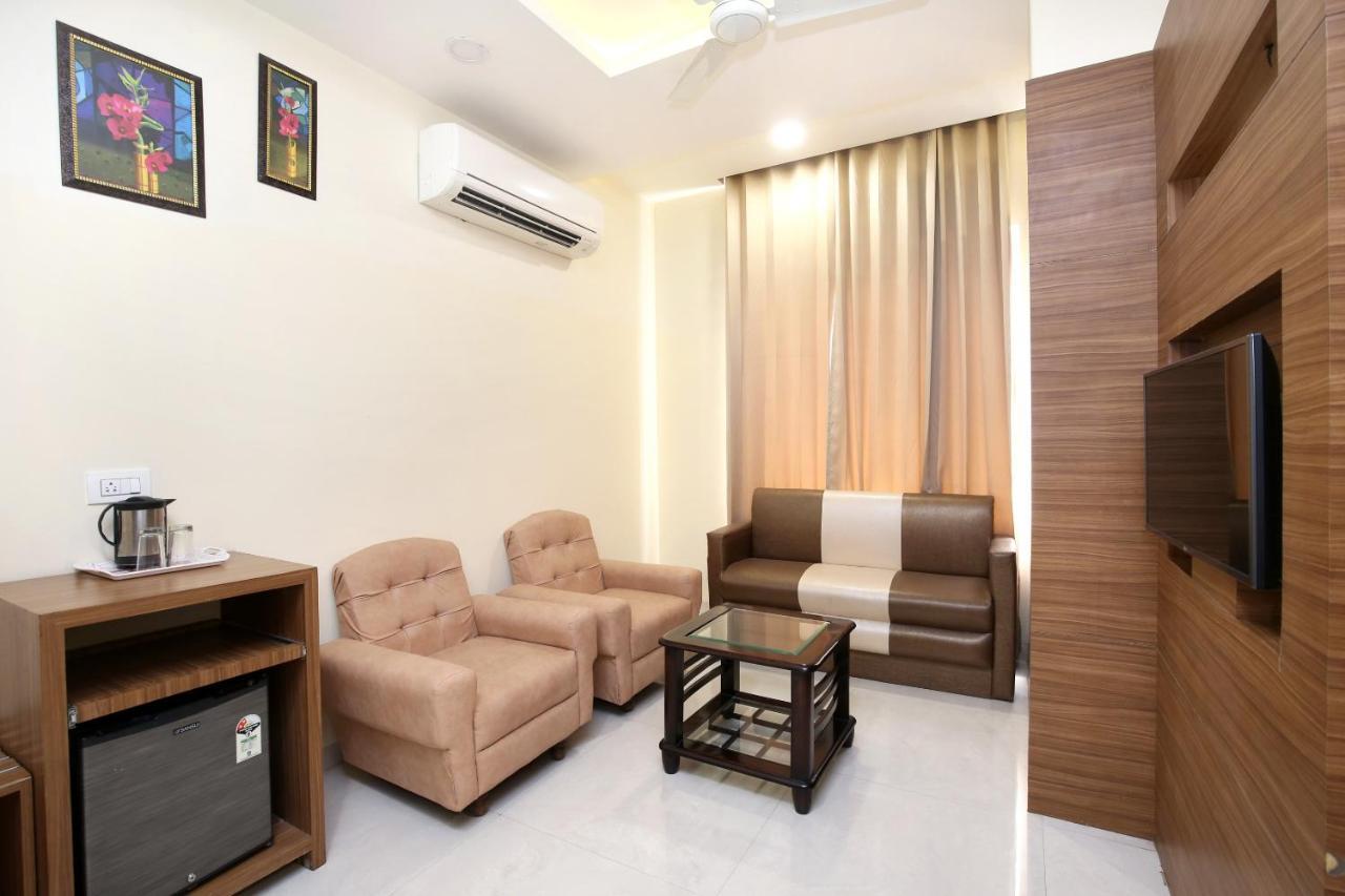 Capital O 8510 Welcome Inn อัมริตสา ภายนอก รูปภาพ