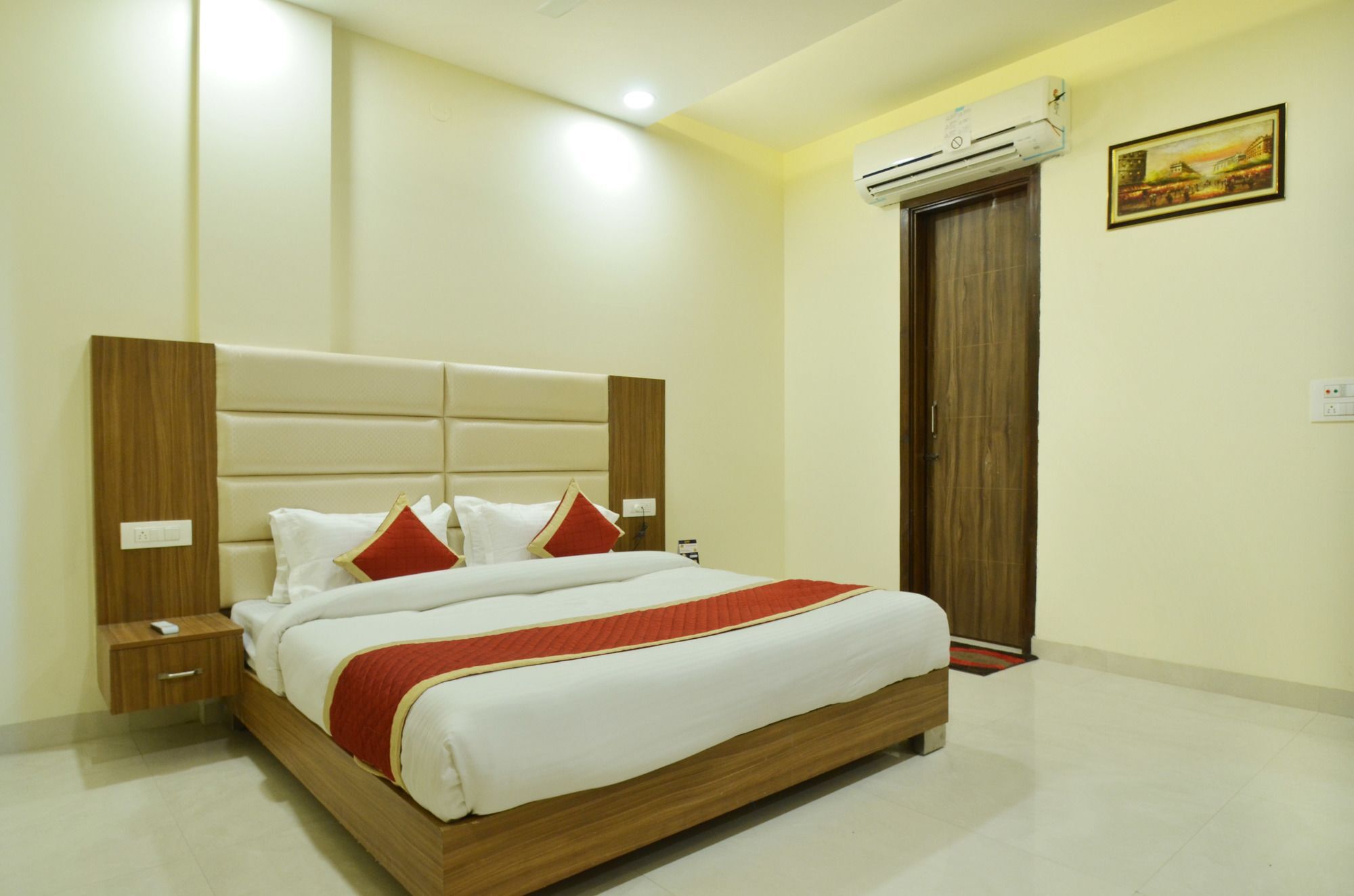 Capital O 8510 Welcome Inn อัมริตสา ภายนอก รูปภาพ